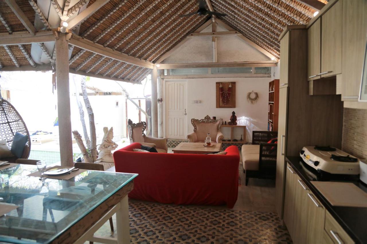 Villa Sentosa, Cheerful 3-Bedroom Villa With Pool Gili Trawangan Dış mekan fotoğraf