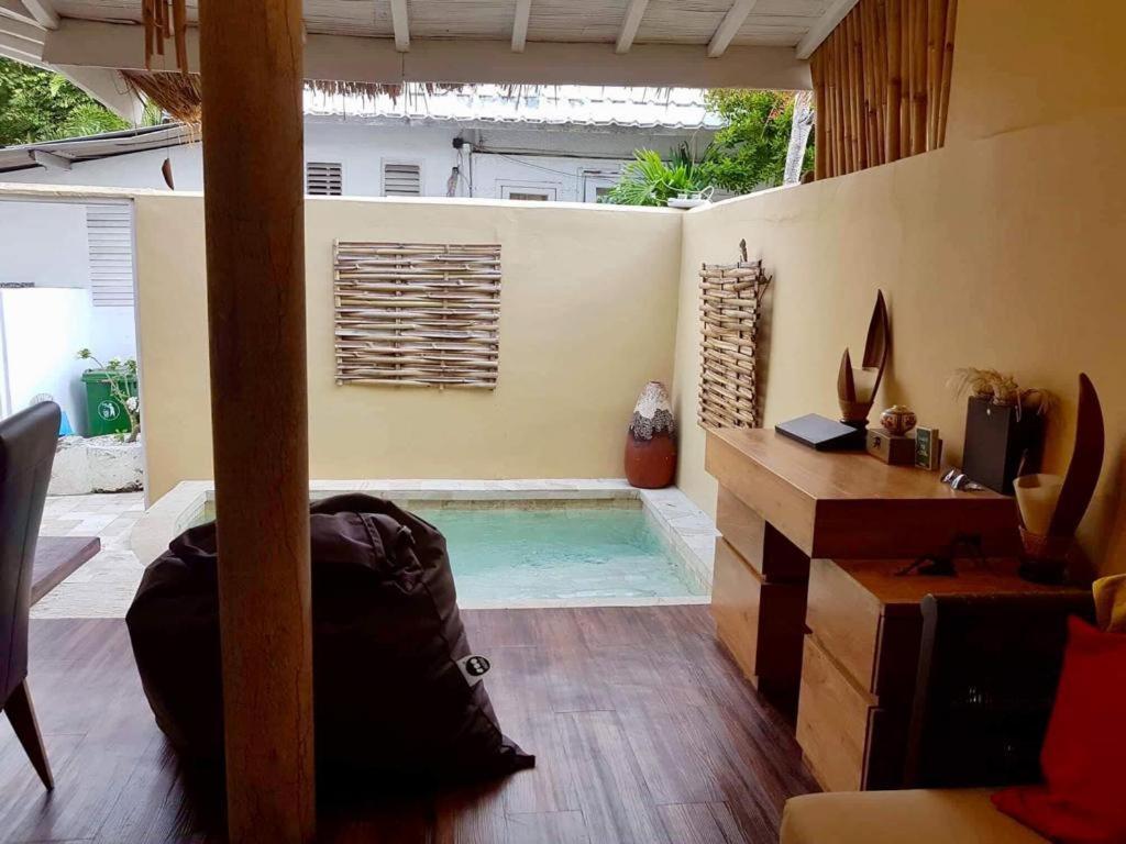 Villa Sentosa, Cheerful 3-Bedroom Villa With Pool Gili Trawangan Dış mekan fotoğraf